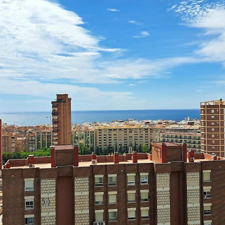 Apartamento Comfortable Studio With Sea View Benidorm Exterior foto