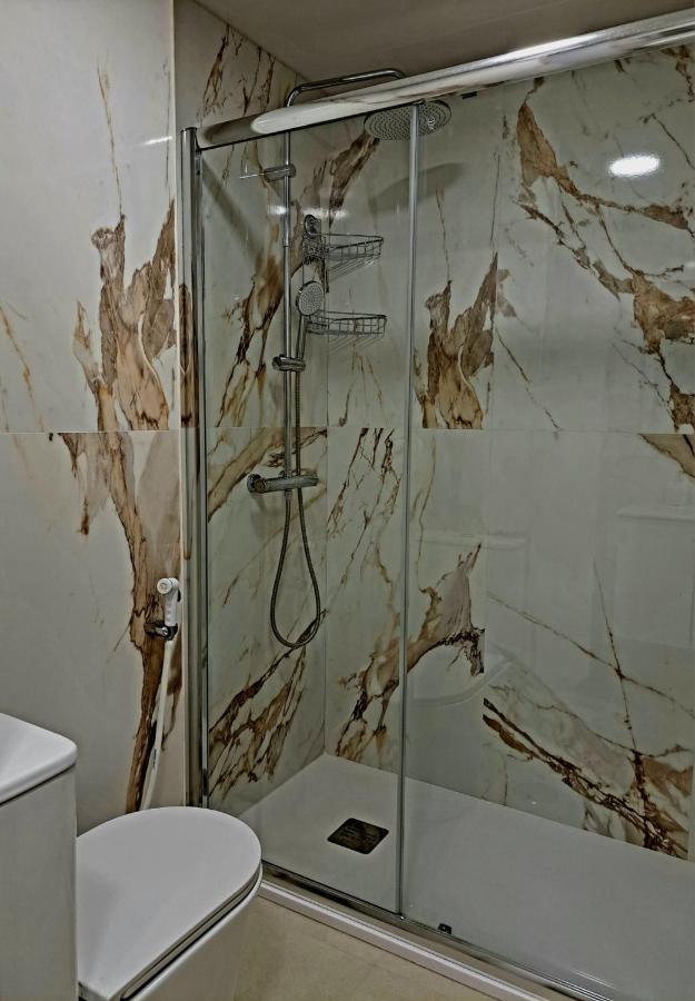 Apartamento Comfortable Studio With Sea View Benidorm Exterior foto